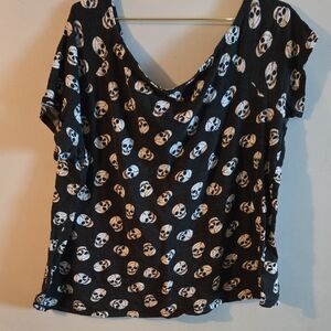 Torrid Black and White Boxy Skull Print Tee
